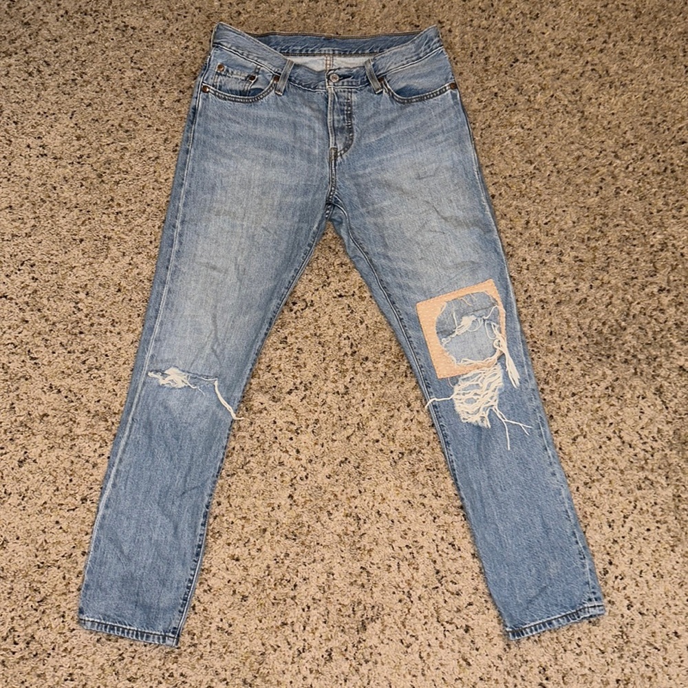 Levi 501 Vintage Jeans With Beige Patch - Picture 1 of 6